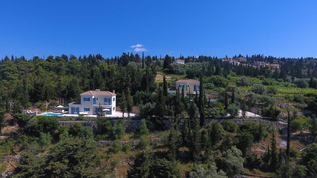 Boo Premium Living Vila Tsoukaládhes