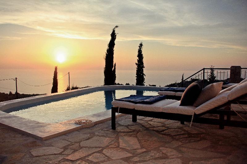 Boo Premium Living Vila